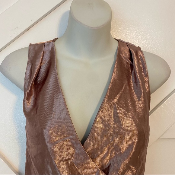 Zara Sleeveless Metallic Faux Wrap Surplice Top XS - Picture 3 of 7